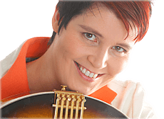 Gitarrenunterricht Wien: Sandra Sherman, Gitarrenlehrerin